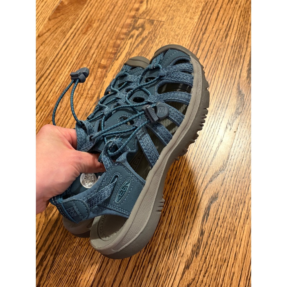 NEW Keen | Women's Whisper Sandals in Smoke Blue Sz 6.5 1022810 - Picture 6 of 6